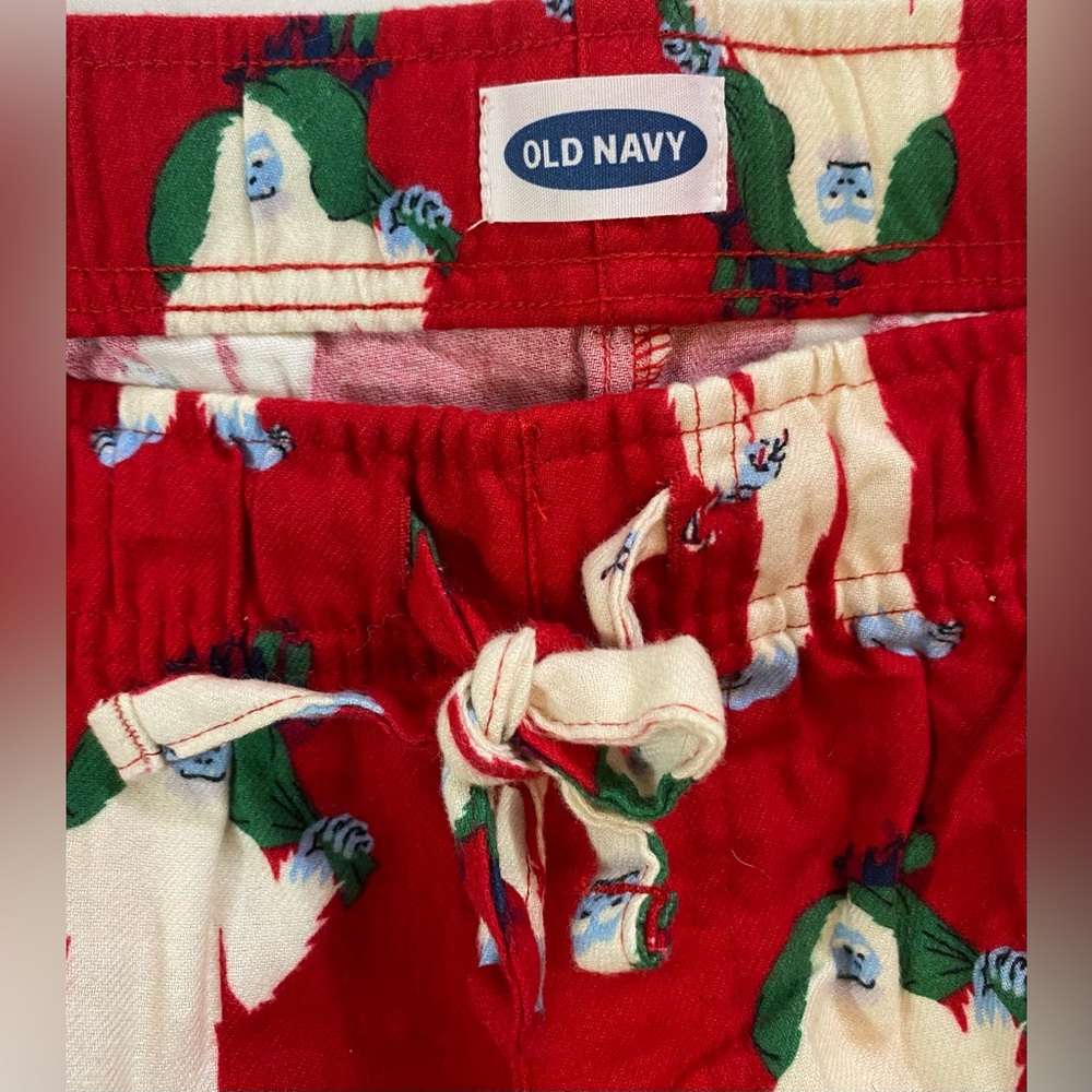 ⭐️ Old Navy Red Yeti Pajama Pants - Picture 3 of 8